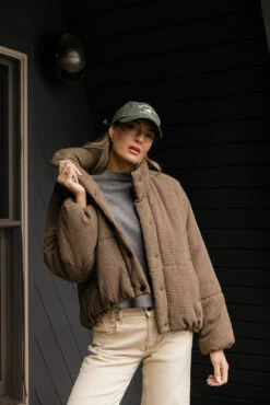 Elmhurst Gingham Puff Coat - Stylish Women's Outerwear