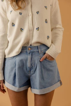 Free People Danni High-Rise Cuffed Shorts -ROOLEE FASHION SHOP 7W4A0784 ead77dba 65d5 4759 aab9 fde8ef88aba1