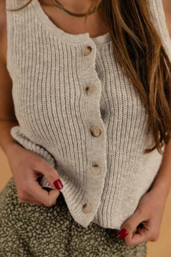 Ribbed Button Down Vest with Functional Buttons - Cozy Layering Top -ROOLEE FASHION SHOP 7W4A1019