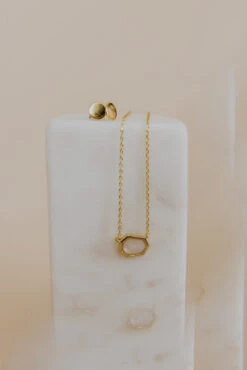 Abstract Stone Necklace - Elegant 18K Gold Dipped Chain -ROOLEE FASHION SHOP 7W4A1243