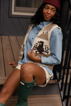 Southwestern Patterned Knit Vest - Tan Zip-Up Western Layering Piece