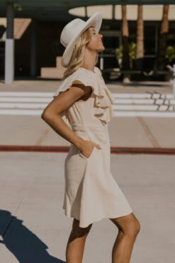 Nursing Friendly Ruffle Midi Dress with Pockets and Hidden Zippers 15 Nursing Friendly Ruffle Midi Dress with Pockets and Hidden Zippers -ROOLEE FASHION SHOP 7W4A1367