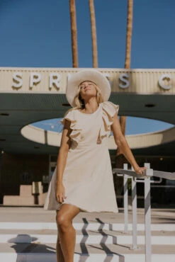 Nursing Friendly Ruffle Midi Dress with Pockets and Hidden Zippers 17 Nursing Friendly Ruffle Midi Dress with Pockets and Hidden Zippers -ROOLEE FASHION SHOP 7W4A1410 5295250c ce20 42f0 b6f5 387c433947ed