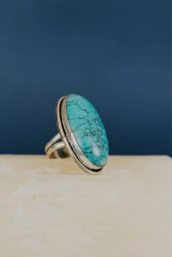 Mediterranean Turquoise Oval Ring with Adjustable Silver Band 15 Mediterranean Turquoise Oval Ring with Adjustable Silver Band -ROOLEE FASHION SHOP 7W4A1423