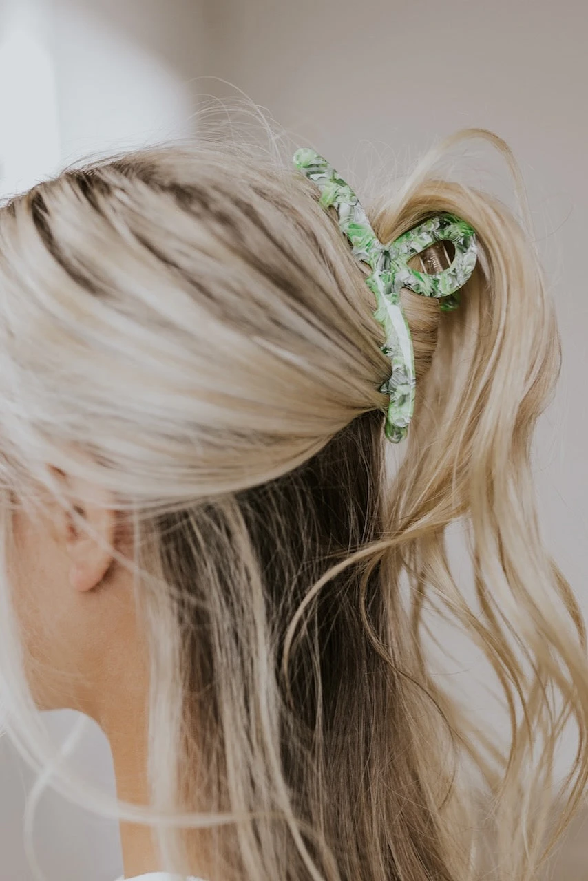 ROOLEE Botanical Claw Clip Set - Set of 3 Elegant Hair Accessories 3 ROOLEE Botanical Claw Clip Set - Set of 3 Elegant Hair Accessories