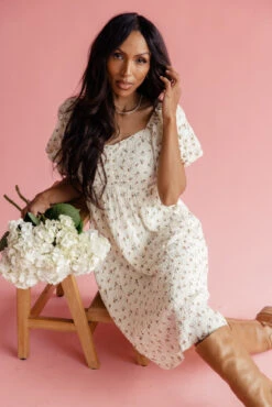 Hadlee Textured Puff Sleeve Dress -ROOLEE FASHION SHOP 7W4A2008 89df58fa 7fdd 4033 941d 10e210ebcd66