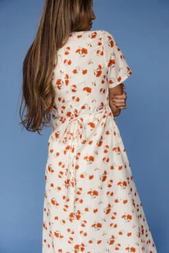 Floral V-Neck Button Front Dress with Pockets - The Emery -ROOLEE FASHION SHOP 7W4A2065 52b2f0ef 417c 4961 bdc6 d014032c9c68