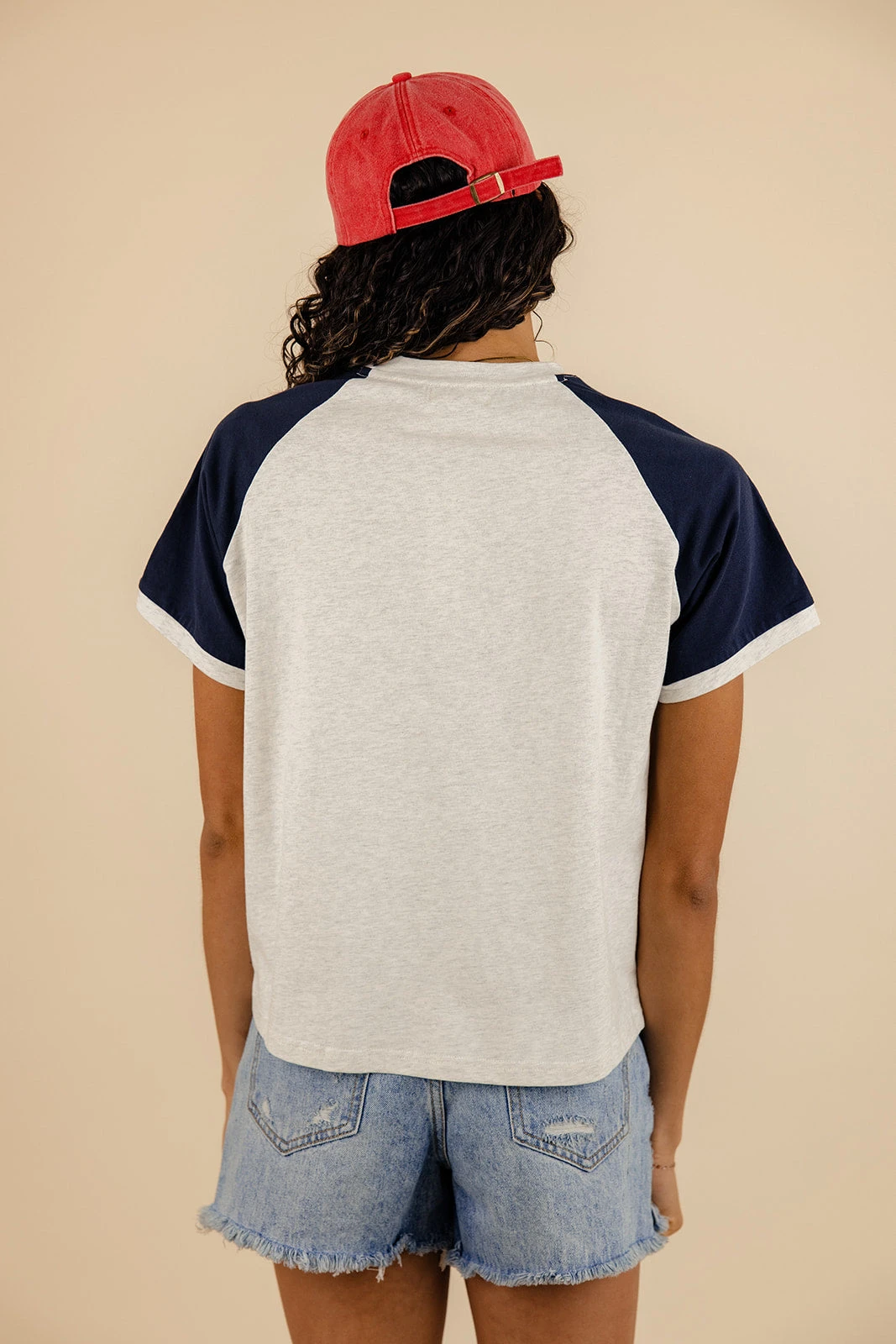 Stretchy Boxy Fit Baseball Tee - Contrast Striped Raglan Sleeve Top 7 Stretchy Boxy Fit Baseball Tee - Contrast Striped Raglan Sleeve Top - Image 5