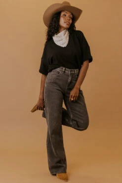 Free People Tinsley Baggy High Rise Jeans 26 Free People Tinsley Baggy High Rise Jeans -ROOLEE FASHION SHOP 7W4A2162 d428da66 75f0 43ce 8f8f 22892faea1f8