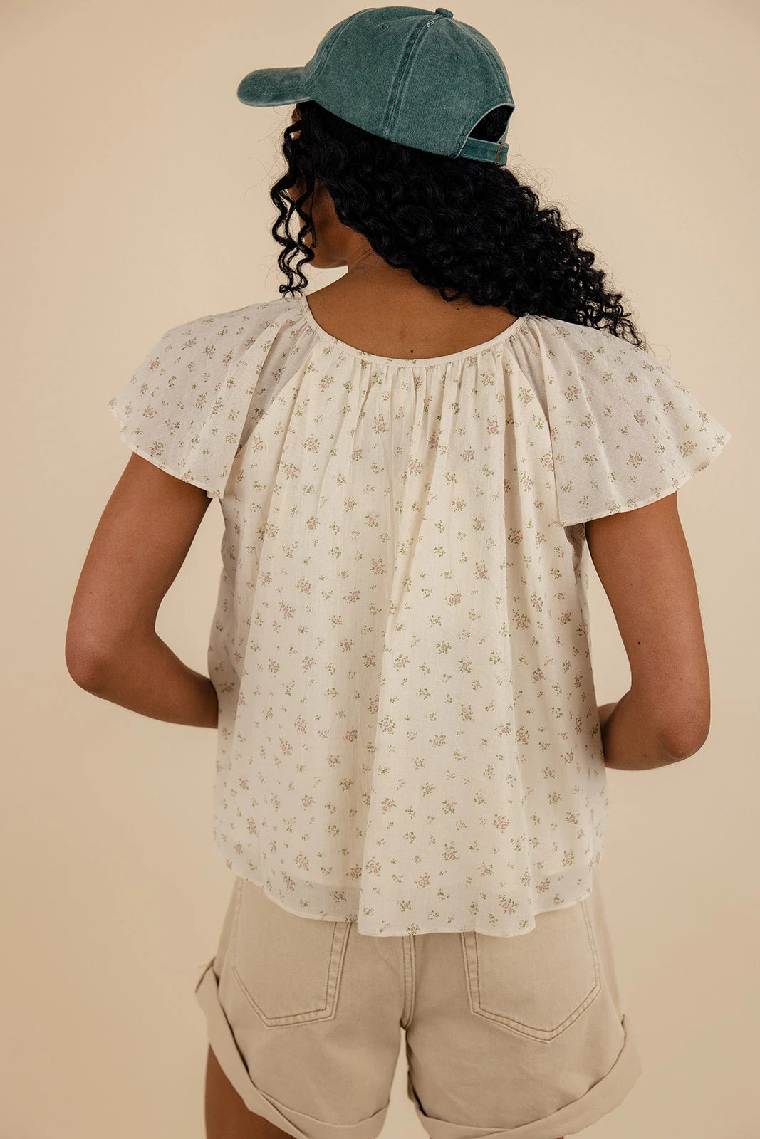 Flutter Sleeve Blouse - Versatile Button-Down Top with Gathered Neckline 7 Flutter Sleeve Blouse - Versatile Button-Down Top with Gathered Neckline - Image 5
