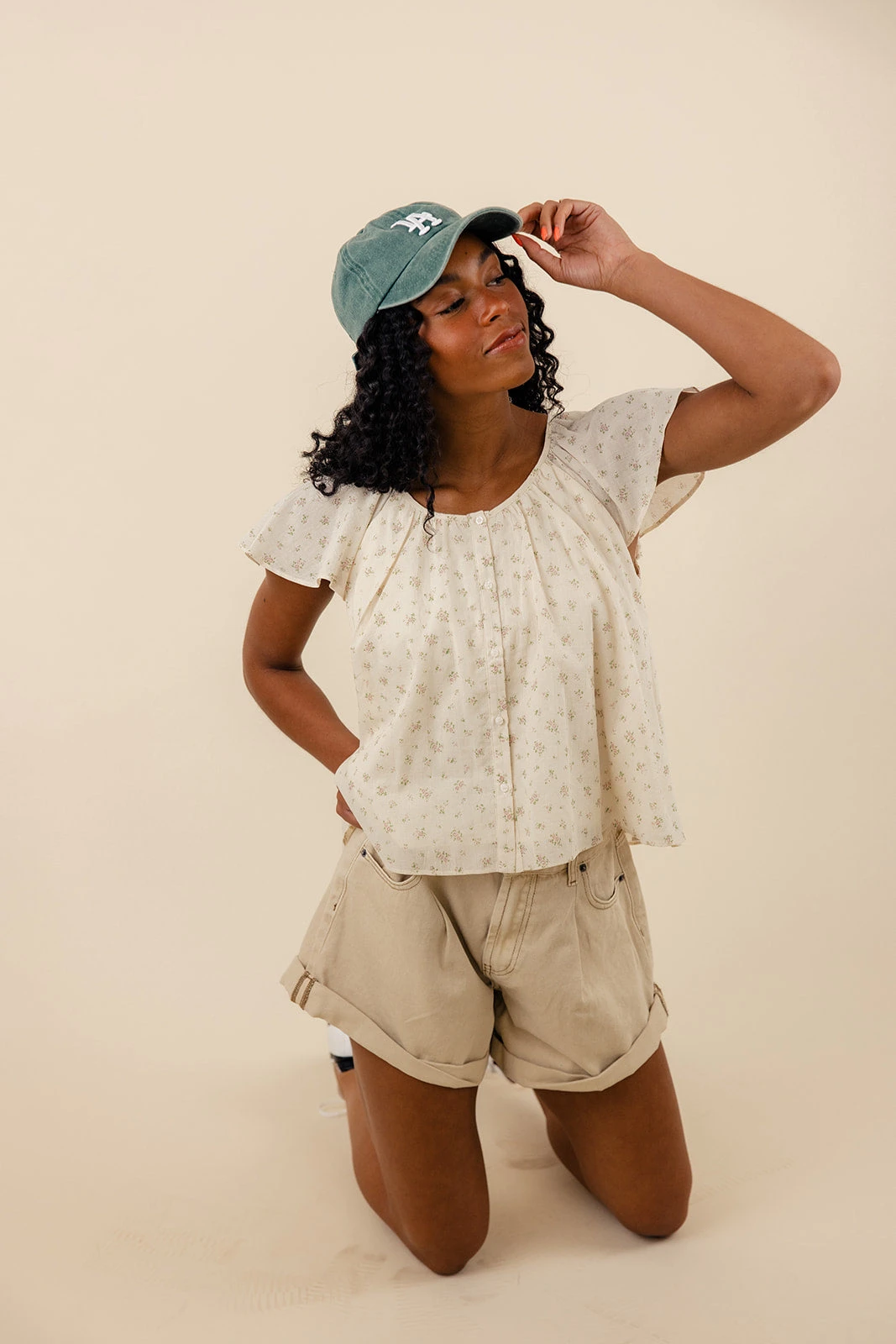 Flutter Sleeve Blouse - Versatile Button-Down Top with Gathered Neckline 5 Flutter Sleeve Blouse - Versatile Button-Down Top with Gathered Neckline - Image 3