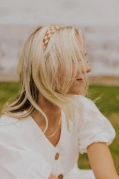 Retro Checkered Headband: Funky Vintage-Style Hair Accessory -ROOLEE FASHION SHOP 7W4A2542 1db42941 a06b 4cb4 aa48 a3cd7e71ea06