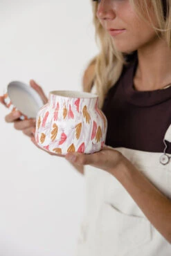 Capri Blue Pattern Play Pineapple Flower Candle - 19 oz -ROOLEE FASHION SHOP 7W4A2544 c3118b87 37de 4286 9e82 f86b56737b34