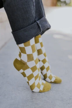ROOLEE Aldrin Sock Pack: 3-Pack Checkered & Smiley Face Crew Socks 14 ROOLEE Aldrin Sock Pack: 3-Pack Checkered & Smiley Face Crew Socks -ROOLEE FASHION SHOP 7W4A2590 20021bf3 952d 43b1 885b afe2fd50ed13