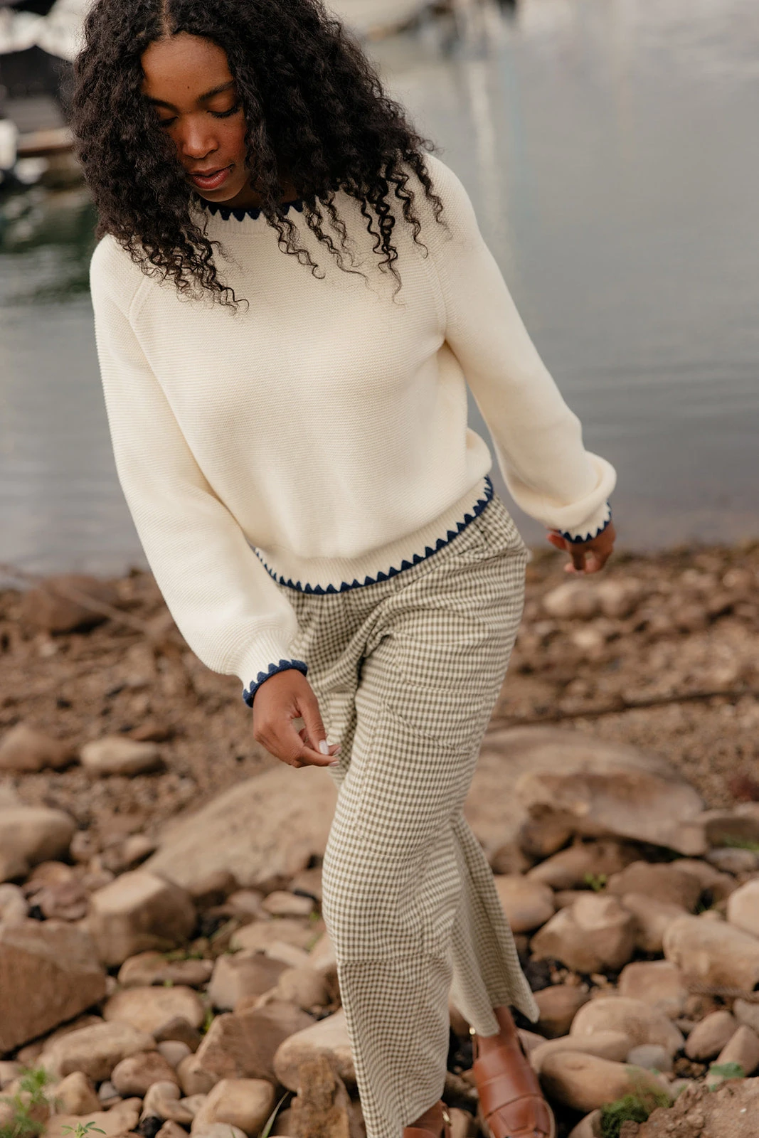 Ivory Boxy Knit Sweater with Navy Contrast Trim 4 Ivory Boxy Knit Sweater with Navy Contrast Trim - Image 2
