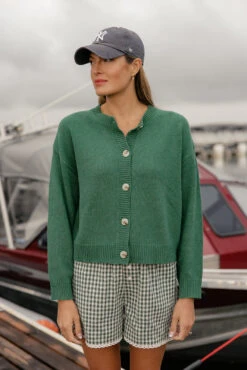 Redwood Forest Button Cardigan -ROOLEE FASHION SHOP 7W4A2652 48eecb6a d91c 4cda ad51 8f9d8561a462