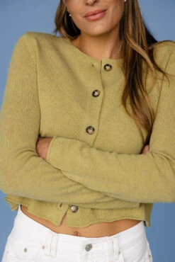 Waiting On You Functional Button Cardigan -ROOLEE FASHION SHOP 7W4A2707 8cbdcaf1 287f 4285 9af0 56a4c58d1f6e