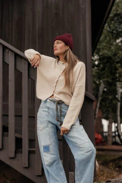 Ribbed Knit Beanie - The Wharf Classic Winter Essential -ROOLEE FASHION SHOP 7W4A3154 1209299e bea0 465f 8679 e9b63eda4235