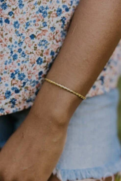 ROOLEE Do The Twist Bracelet - Minimalist Twisted Jewelry -ROOLEE FASHION SHOP 7W4A3797 b4e5e1b0 adbe 493b 9659 a32c59ed3e4a