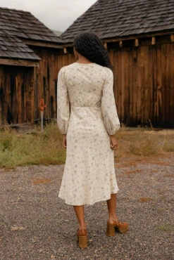 Vintage Botanica Floral Midi Dress with Romantic Puff Sleeves 12 Vintage Botanica Floral Midi Dress with Romantic Puff Sleeves -ROOLEE FASHION SHOP 7W4A3880 0cd6be83 8b67 4b92 b453 faf655981f6e