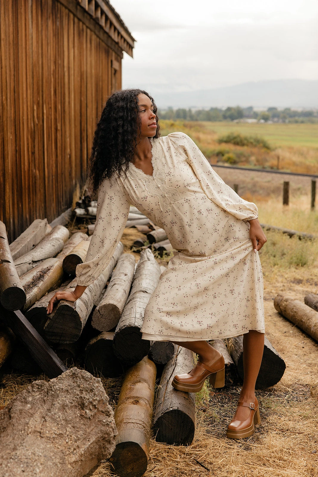 Vintage Botanica Floral Midi Dress with Romantic Puff Sleeves 8 Vintage Botanica Floral Midi Dress with Romantic Puff Sleeves - Image 6