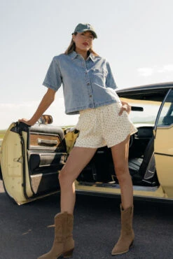 Floral Print Summer Shorts with Pockets and Drawstring Waist