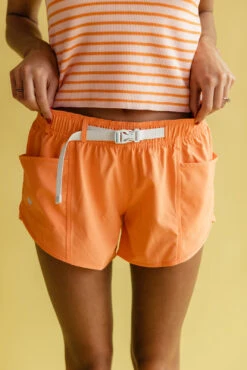 High-Rise Hybrid Explorer Shorts with Adjustable Belt - Ada -ROOLEE FASHION SHOP 7W4A4849