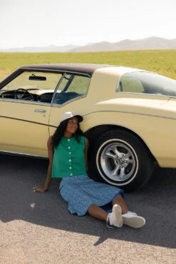 Green Retro Button-Up Vest - Sleeveless Summer Fashion Top 15 Green Retro Button-Up Vest - Sleeveless Summer Fashion Top -ROOLEE FASHION SHOP 7W4A4953 2857d277 dfcd 4c1a a0c9 868a40ddec9d