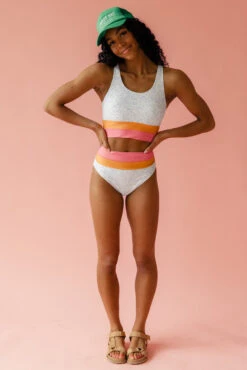 Ostler Cut Back Crop -ROOLEE FASHION SHOP 7W4A5155