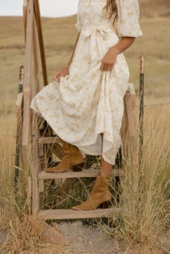 Floral Tiered Midi Dress with Pockets and Tie Waist -ROOLEE FASHION SHOP 7W4A5177 24e60b06 d447 4ddd 92d4 cfacb1d401f3