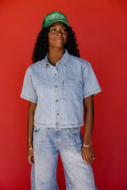 Short Sleeve Denim Button Down Blouse: Relaxed Western Style 19 Short Sleeve Denim Button Down Blouse: Relaxed Western Style -ROOLEE FASHION SHOP 7W4A5194