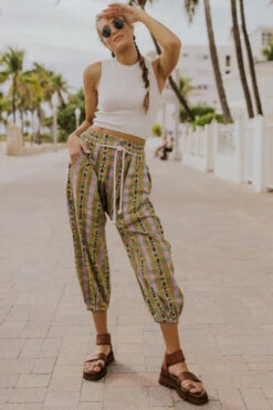 Willow Textured Cropped Tank -ROOLEE FASHION SHOP 7W4A5436