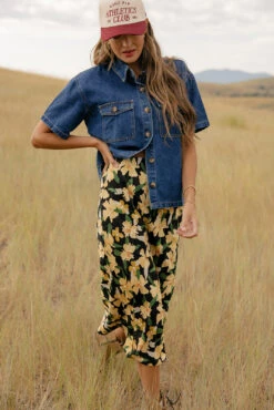 Floral Print Black Midi Skirt with Comfortable Elastic Waistband