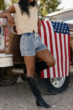 Rivie Denim Shorts -ROOLEE FASHION SHOP 7W4A5780 08d06d9c d314 4cb7 89de 9405ab17a626