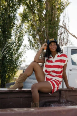 High-Rise Teddy Stripe Summer Shorts with Elastic Waistband -ROOLEE FASHION SHOP 7W4A5921 03ca7efd a274 43df 85ac cbac545b358f