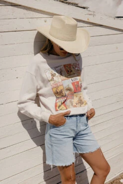 Western Rodeo Graphic Pullover - Oversized Terry-Lined Sweatshirt -ROOLEE FASHION SHOP 7W4A6010