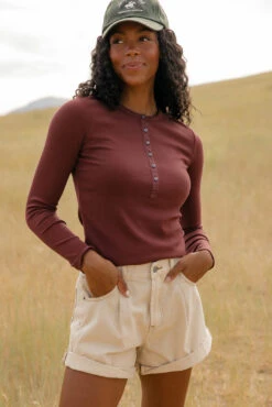 Women's Ribbed Long Sleeve Henley Tee in Spiced Chai 16 Women's Ribbed Long Sleeve Henley Tee in Spiced Chai -ROOLEE FASHION SHOP 7W4A6393 dc59e1af 48cd 409a 8000 40acc7dd72db