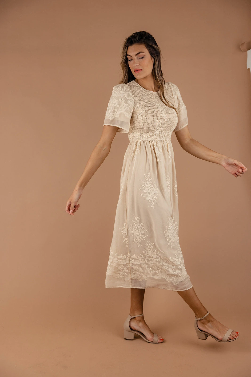 Juliette Smocked Lace Midi Dress for Special Occasions 17 Juliette Smocked Lace Midi Dress for Special Occasions - Image 15