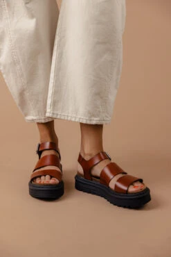 Martita Leather Platform Sandals - Handcrafted Summer Comfort 33 Martita Leather Platform Sandals - Handcrafted Summer Comfort -ROOLEE FASHION SHOP 7W4A7040