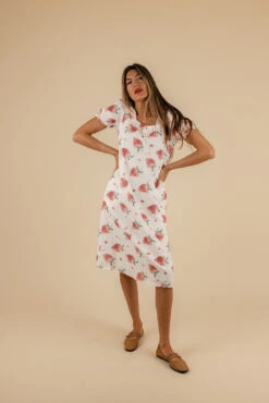 Strawberry Print Summer Dress - Lightweight Relaxed Fit with Pockets -ROOLEE FASHION SHOP 7W4A8197
