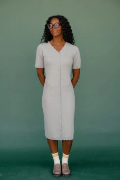 Button Front Bodycon Midi Dress - Nursing Friendly Office Style -ROOLEE FASHION SHOP 7W4A8317