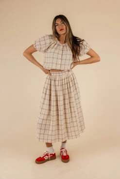 Plaid Puff Sleeve Blouse - Coretta Chic Everyday Top -ROOLEE FASHION SHOP 7W4A8468 02c09625 068c 402f 88eb 40b87895ebac