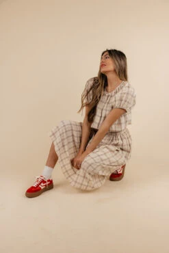 Plaid Puff Sleeve Blouse - Coretta Chic Everyday Top -ROOLEE FASHION SHOP 7W4A8477 40bf8efb 4e08 4049 9dd6 caf836a61bb3