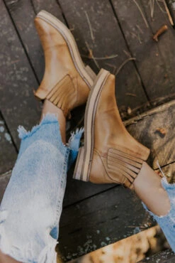 ROOLEE Prince Booties: Premium Leather Chukka Boots