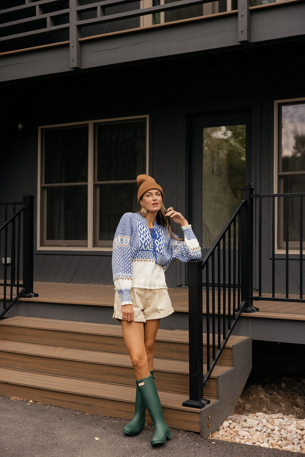 Tie-Front Patterned Sweater with Trendy Balloon Sleeves 4 Tie-Front Patterned Sweater with Trendy Balloon Sleeves - Image 2