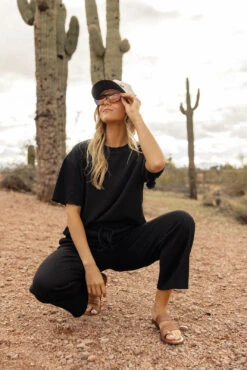 The Iris Textured Top -ROOLEE FASHION SHOP 7W4A8995 2f151b3e 7caf 43a8 b4e8 149740644afc