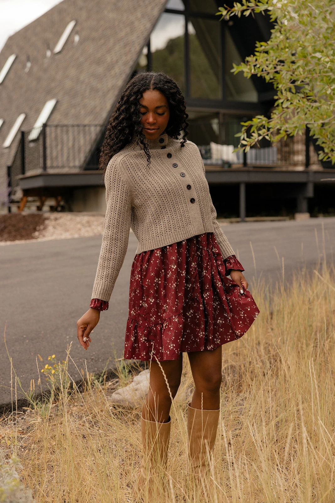 Floral Ruffle Sleeve Dress with Pockets and Functional Buttons 7 Floral Ruffle Sleeve Dress with Pockets and Functional Buttons - Image 5