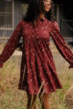 Floral Ruffle Sleeve Dress with Pockets and Functional Buttons