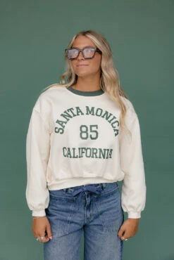 Santa Monica Cropped Pullover - Stylish Back-to-School Comfort -ROOLEE FASHION SHOP 7W4A9072 b1d9af6f c7b6 4a5d 9704 48f96c5c669f