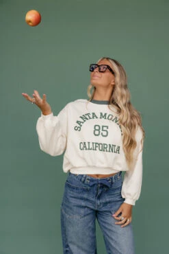 Santa Monica Cropped Pullover - Stylish Back-to-School Comfort -ROOLEE FASHION SHOP 7W4A9083